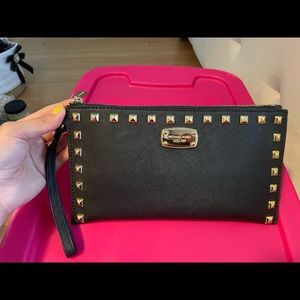 Michael Kors Large zip wristlet